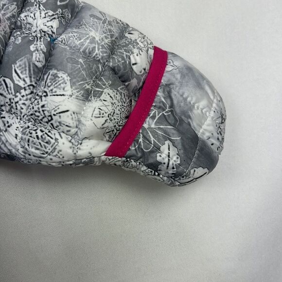 Snozu silver and white snowflake print quilted snowsuit pink fleece lining 0/3 m - Picture 7 of 14